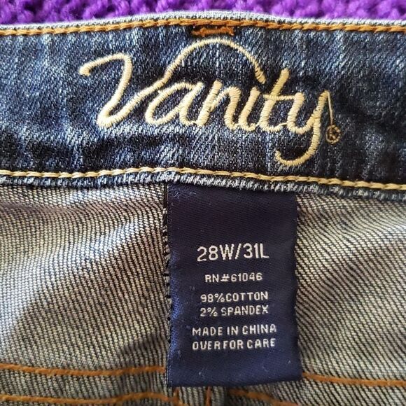 Vanity Distressed Blue Jeans 28" x 31" - Picture 6 of 7